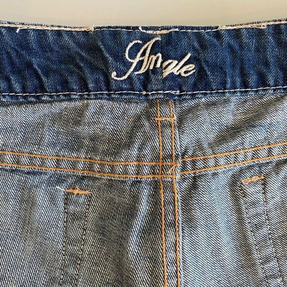 American Eagle Booty Shorts - Picture 5 of 10